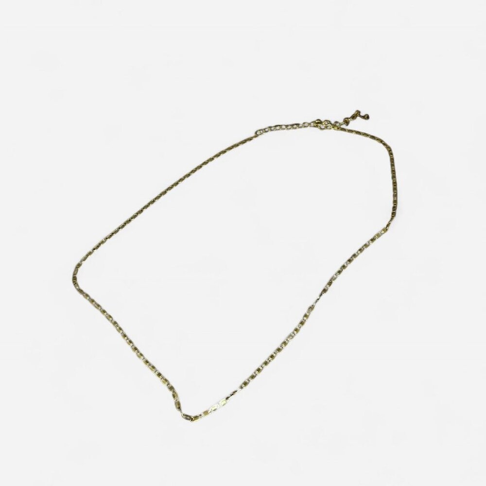simple gold chain necklace